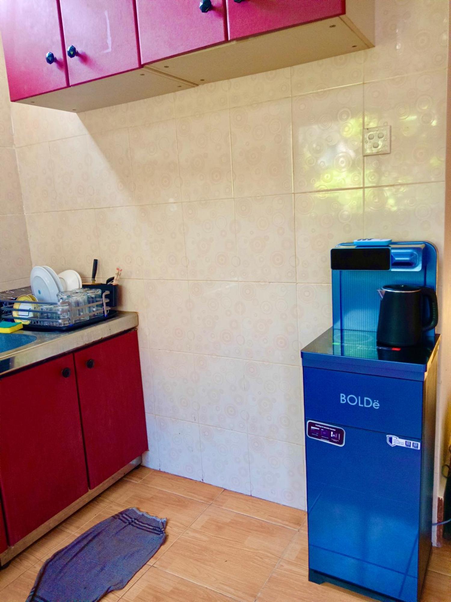 Mama Mega Homestay Pesanggaran Ngoại thất bức ảnh